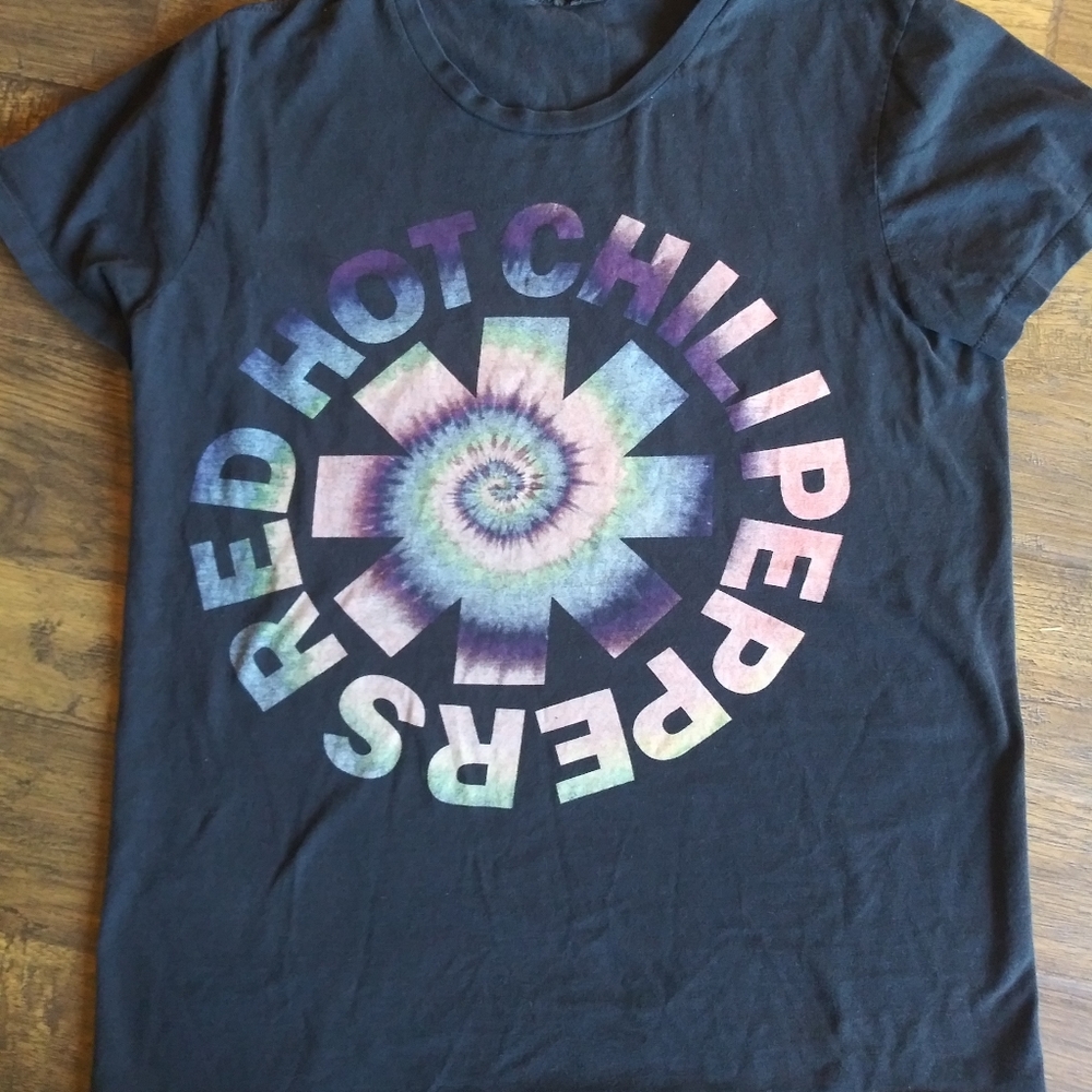 Women's Red Hot Chili Peppers t-shirt